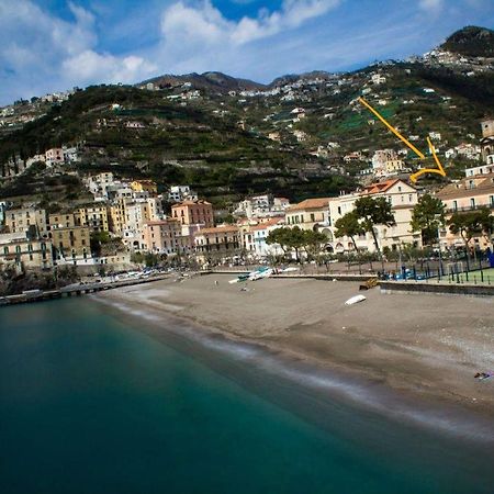 Brasca Amalfi Rosa Canina ミノーリ エクステリア 写真